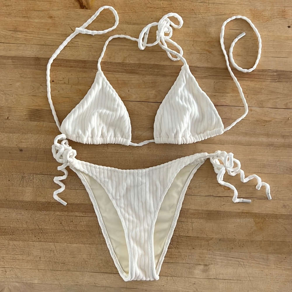 Triangl Vinca Farren white bikini top L bottom S